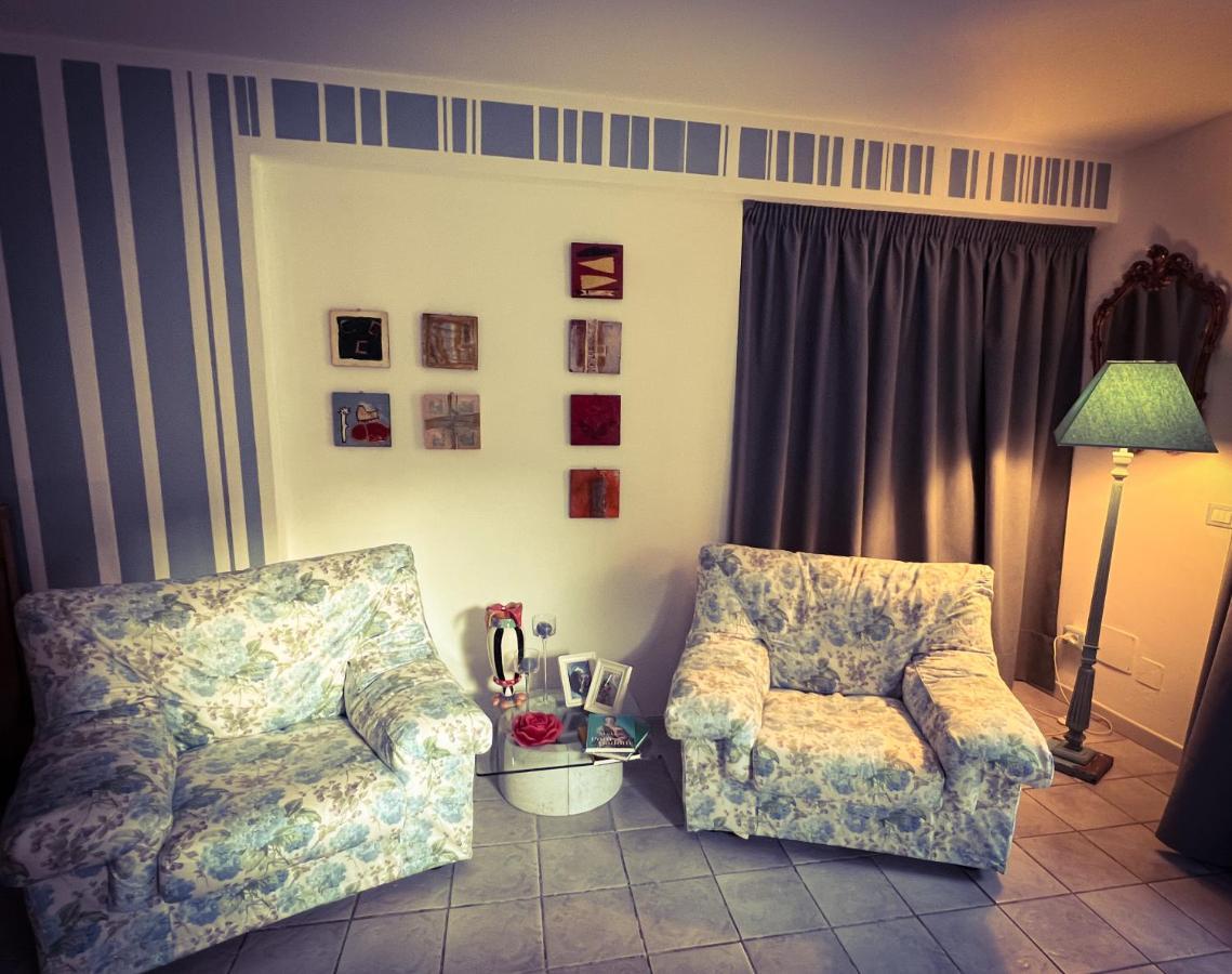 Le Pinette Bed and Breakfast Ameglia Exteriör bild