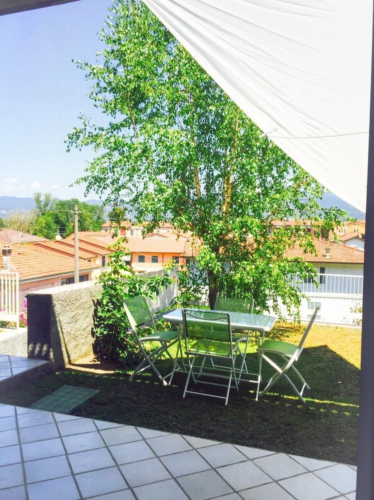 Le Pinette Bed and Breakfast Ameglia Exteriör bild